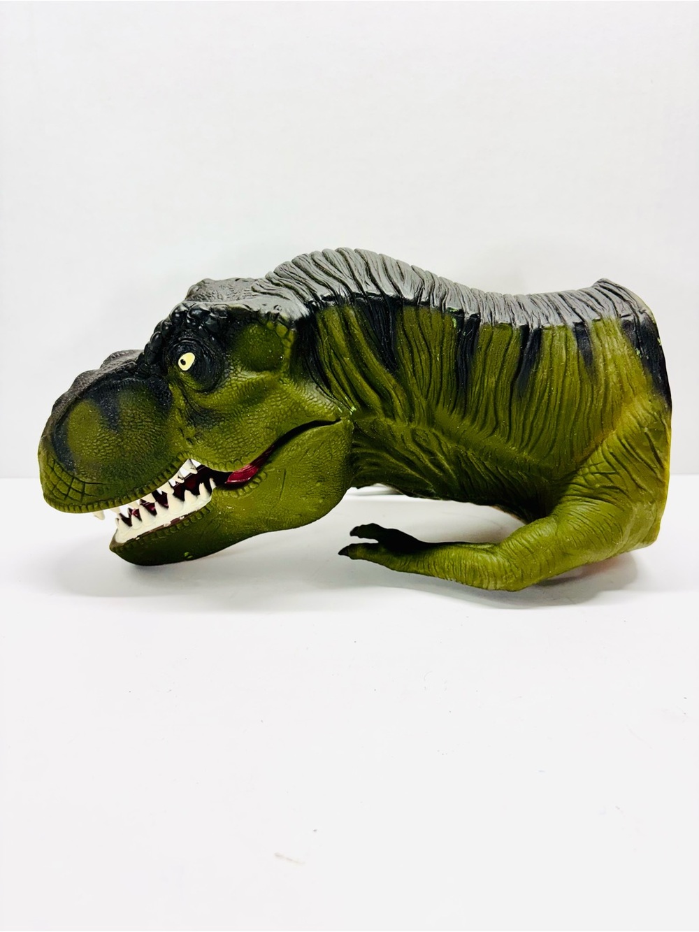 Jurassic Park The Lost World 10” T-Rex Hand Puppet 1996 Vintage